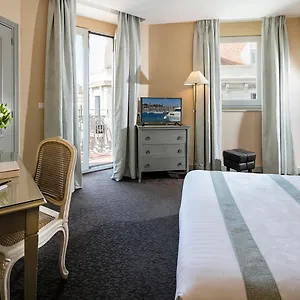 Le Cavendish Otel